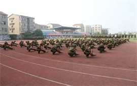 中南财经政法大学学生军训